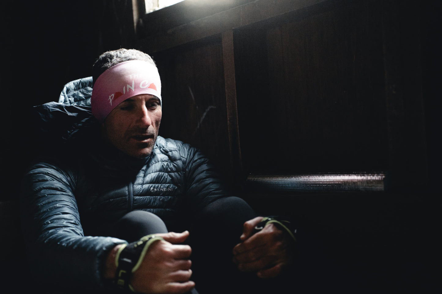 'The Pain Cave' Coolnet UV Wide Headband (Multicoloured)
